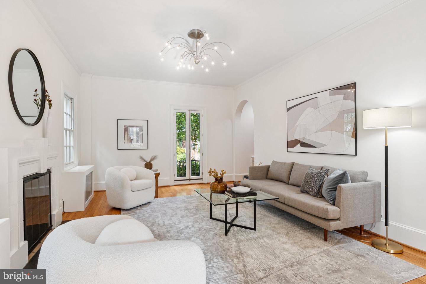 3518 35TH ST NW, WASHINGTON, District Of Columbia 20016, 3 Bedrooms Bedrooms, ,3 BathroomsBathrooms,Residential,For sale,3518 35TH ST NW,DCDC2208788 MLS # DCDC2208788
