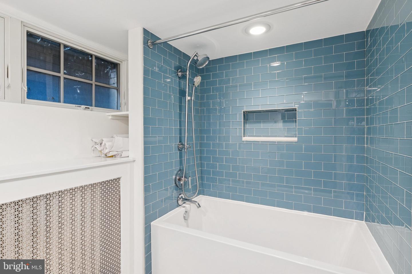 3518 35TH ST NW, WASHINGTON, District Of Columbia 20016, 3 Bedrooms Bedrooms, ,3 BathroomsBathrooms,Residential,For sale,3518 35TH ST NW,DCDC2208788 MLS # DCDC2208788