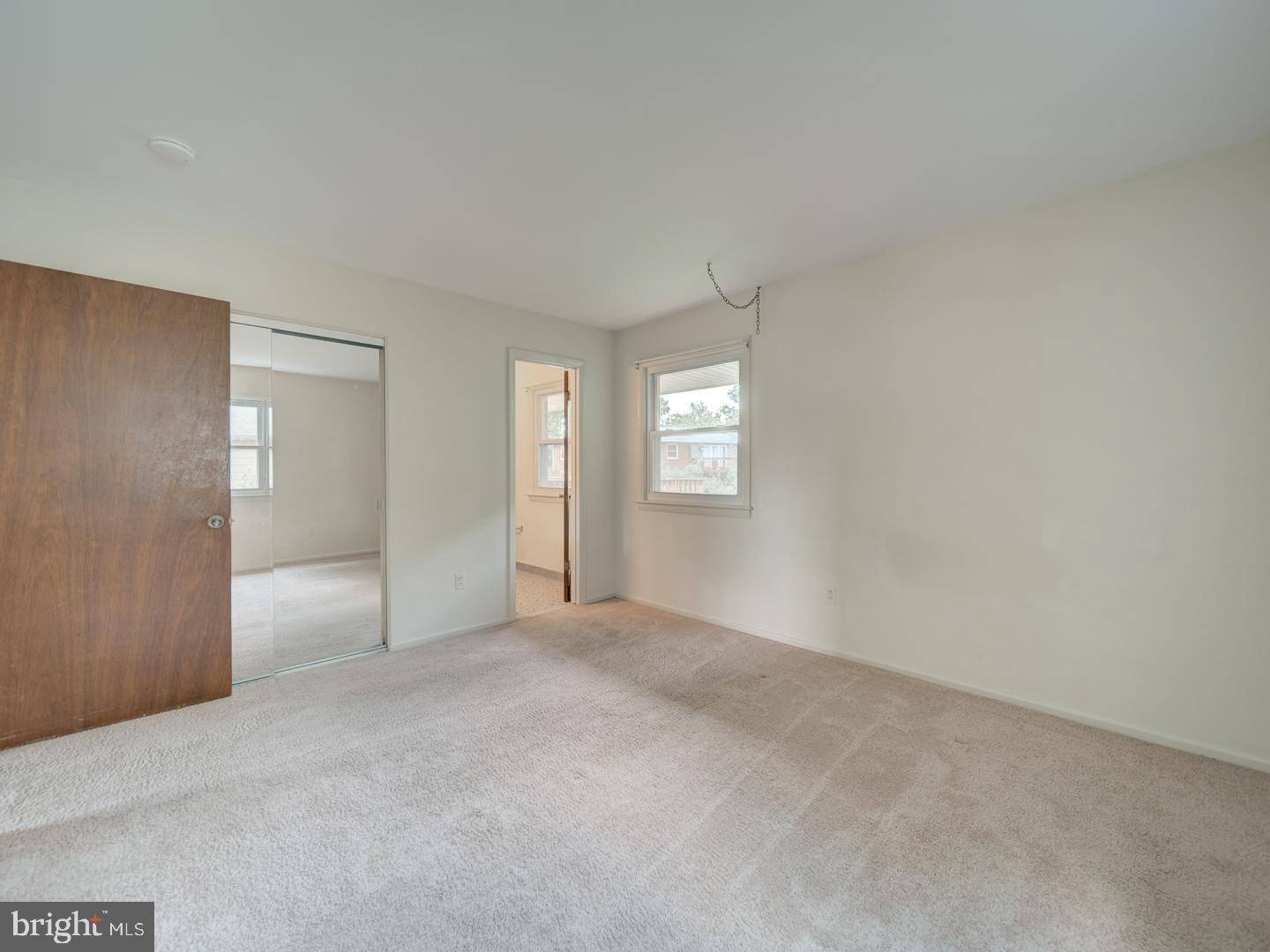 10928 WARWICK AVE, FAIRFAX, Virginia 22030, 4 Bedrooms Bedrooms, ,3 BathroomsBathrooms,Residential,For sale,10928 WARWICK AVE,VAFC2006568 MLS # VAFC2006568