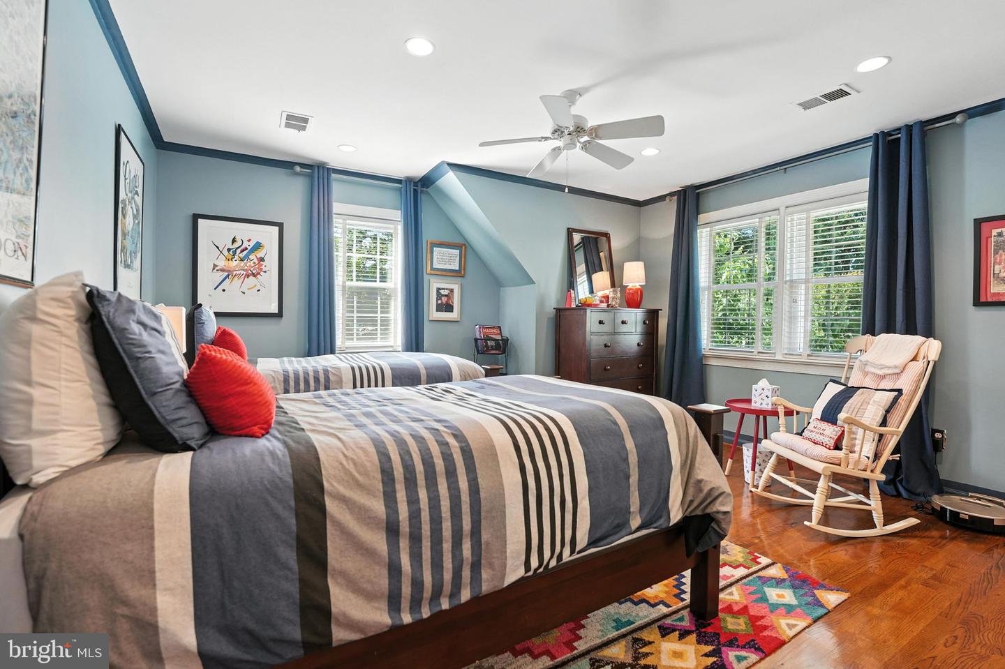 7112 HOLYROOD DR, MCLEAN, Virginia 22101, 5 Bedrooms Bedrooms, ,5 BathroomsBathrooms,Residential,For sale,7112 HOLYROOD DR,VAFX2253390 MLS # VAFX2253390