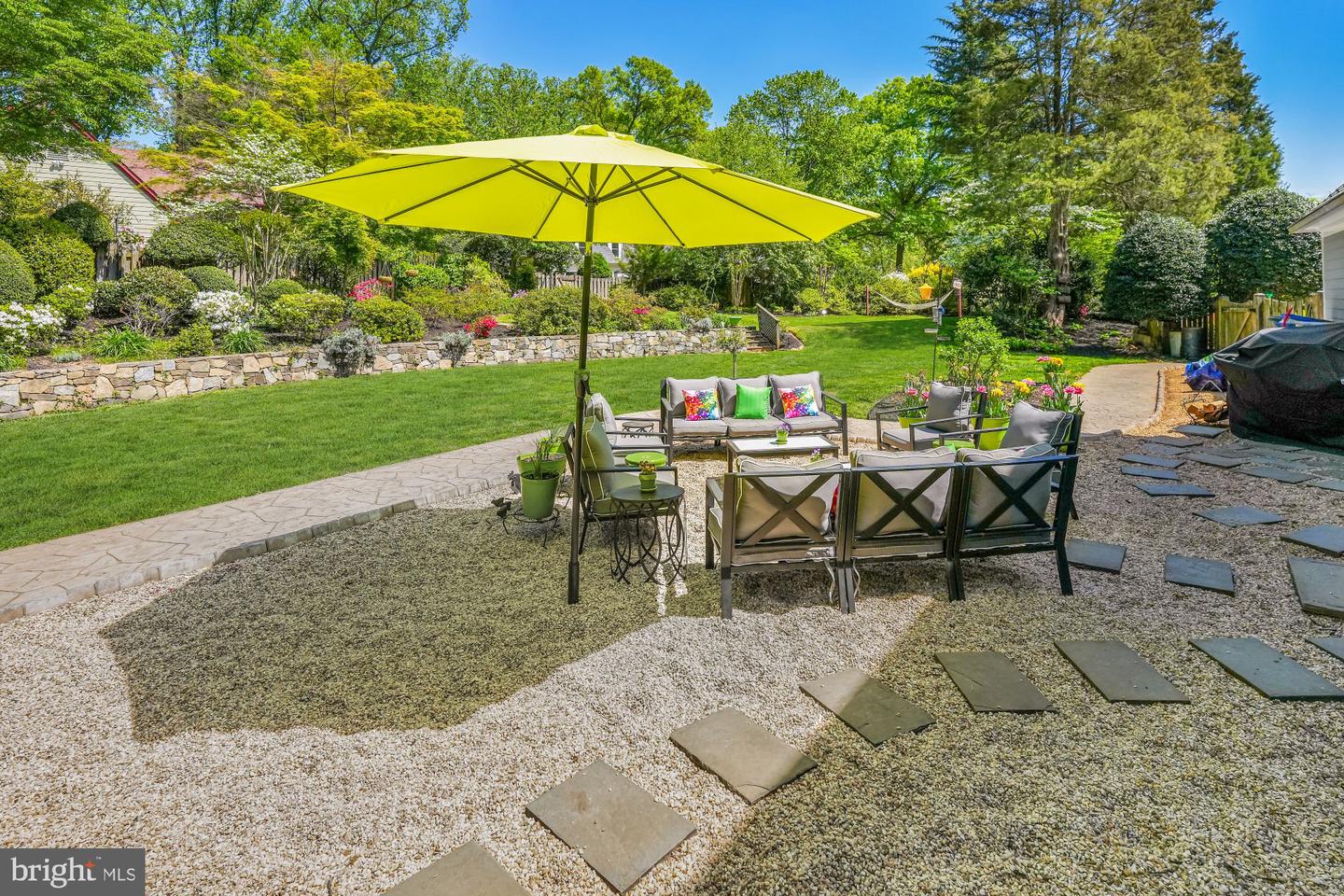 7112 HOLYROOD DR, MCLEAN, Virginia 22101, 5 Bedrooms Bedrooms, ,5 BathroomsBathrooms,Residential,For sale,7112 HOLYROOD DR,VAFX2253390 MLS # VAFX2253390