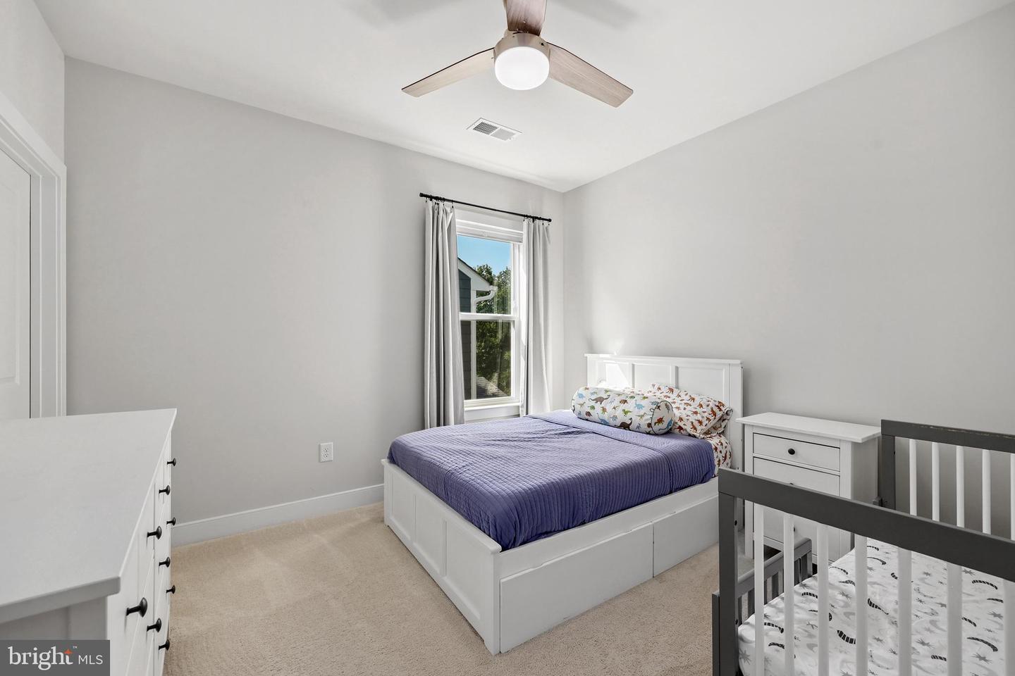 2040 SILVER SYCAMORE LN, DUMFRIES, Virginia 22026, 6 Bedrooms Bedrooms, ,5 BathroomsBathrooms,Residential,For sale,2040 SILVER SYCAMORE LN,VAPW2098572 MLS # VAPW2098572