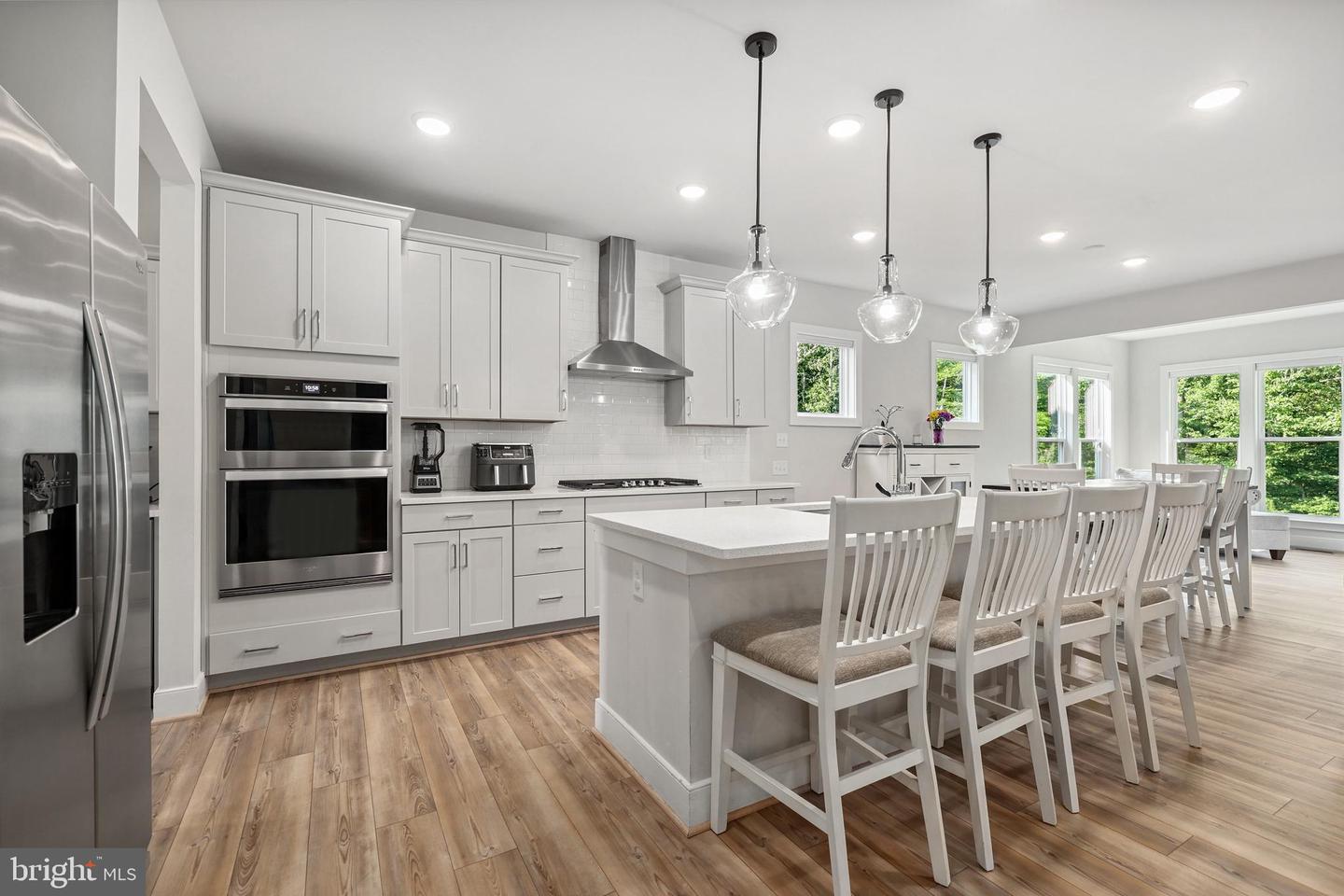 2040 SILVER SYCAMORE LN, DUMFRIES, Virginia 22026, 6 Bedrooms Bedrooms, ,5 BathroomsBathrooms,Residential,For sale,2040 SILVER SYCAMORE LN,VAPW2098572 MLS # VAPW2098572