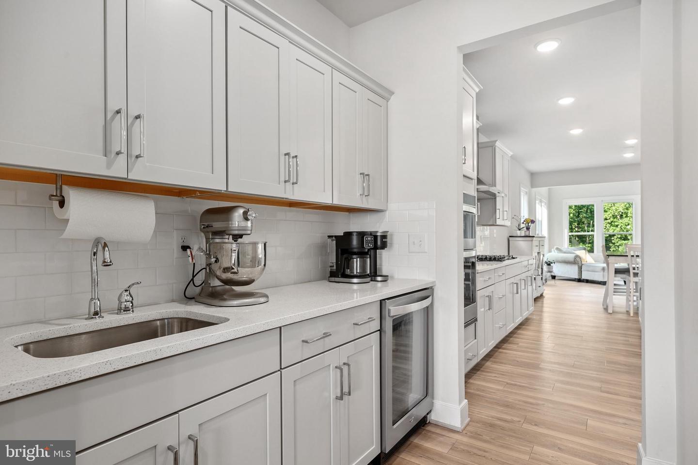 2040 SILVER SYCAMORE LN, DUMFRIES, Virginia 22026, 6 Bedrooms Bedrooms, ,5 BathroomsBathrooms,Residential,For sale,2040 SILVER SYCAMORE LN,VAPW2098572 MLS # VAPW2098572