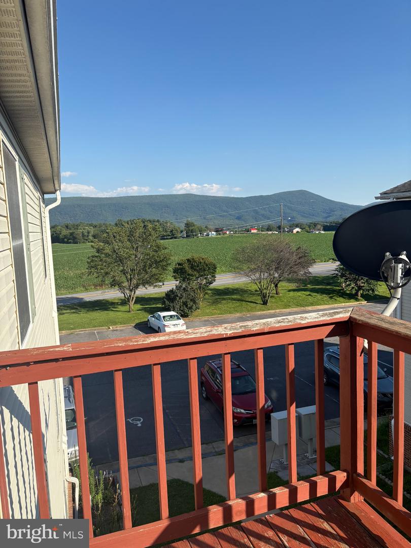 1282-A10 OX RD, WOODSTOCK, Virginia 22664, 2 Bedrooms Bedrooms, ,2 BathroomsBathrooms,Residential,For sale,1282-A10 OX RD,VASH2011914 MLS # VASH2011914