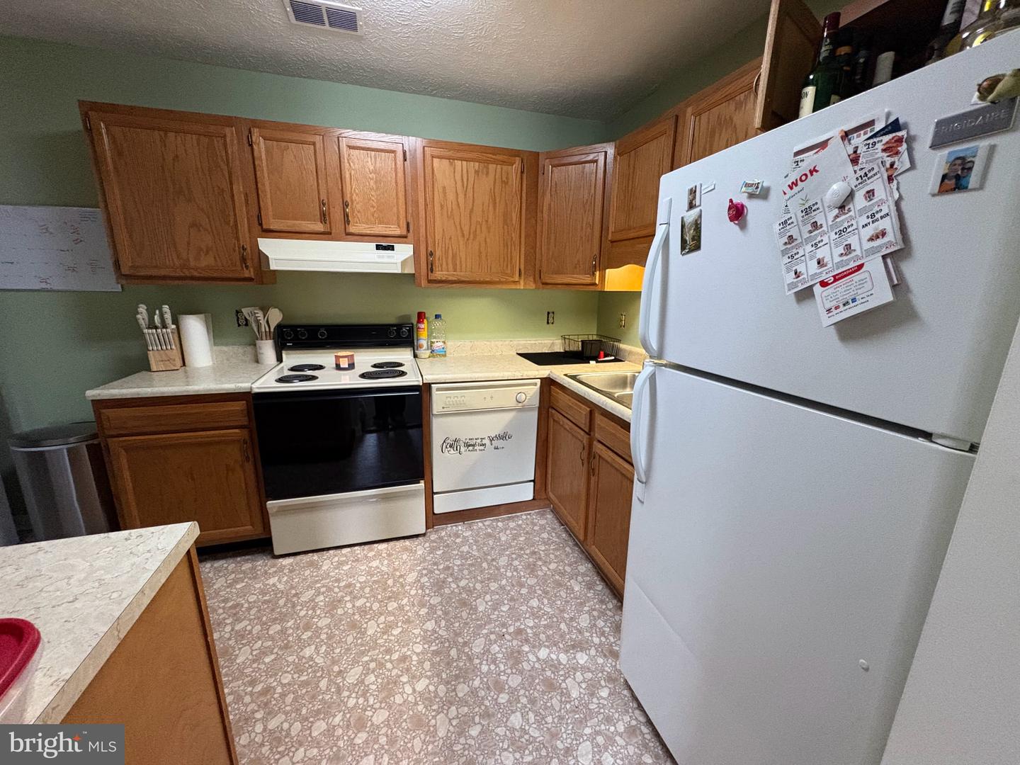 1282-A10 OX RD, WOODSTOCK, Virginia 22664, 2 Bedrooms Bedrooms, ,2 BathroomsBathrooms,Residential,For sale,1282-A10 OX RD,VASH2011914 MLS # VASH2011914