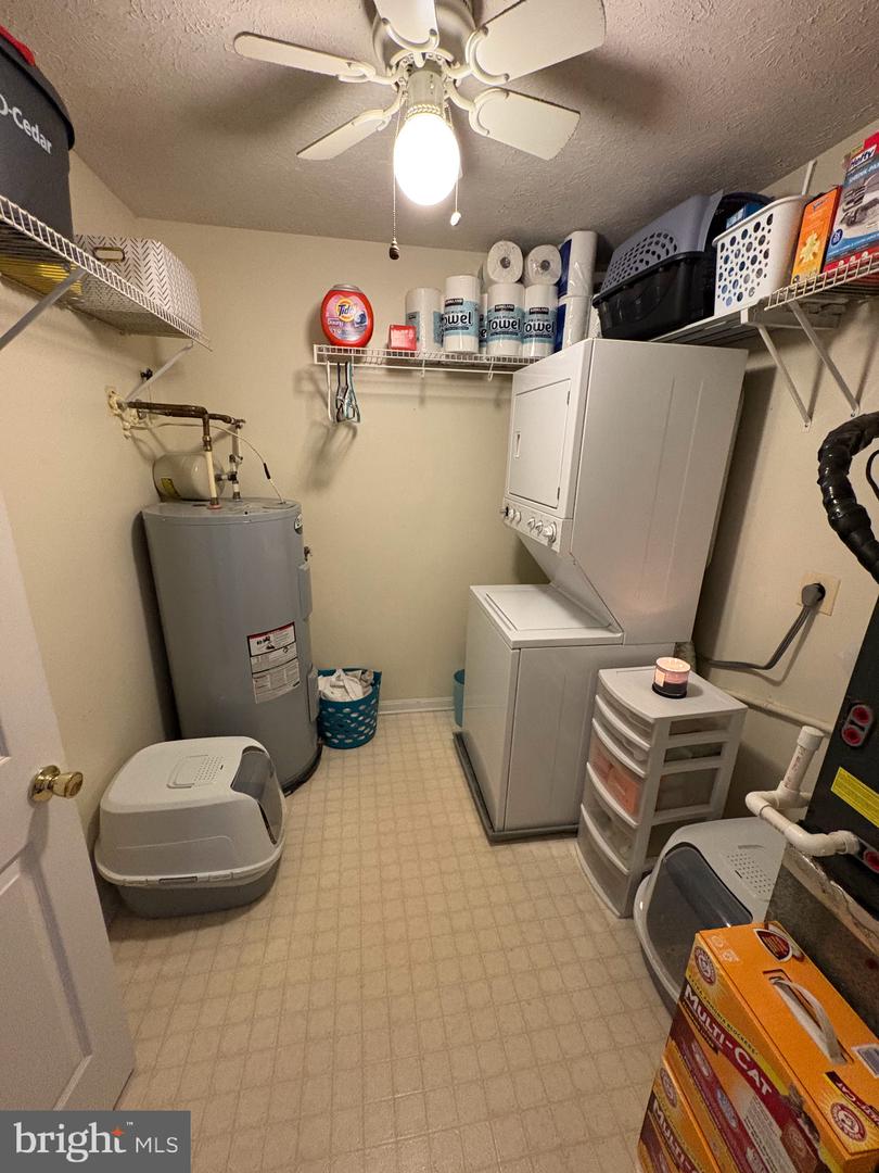 1282-A10 OX RD, WOODSTOCK, Virginia 22664, 2 Bedrooms Bedrooms, ,2 BathroomsBathrooms,Residential,For sale,1282-A10 OX RD,VASH2011914 MLS # VASH2011914