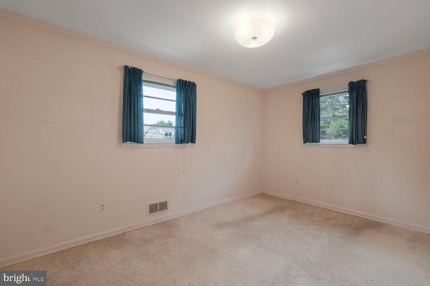 4901 ASHBY ST NW, WASHINGTON, District Of Columbia 20007, 3 Bedrooms Bedrooms, ,3 BathroomsBathrooms,Residential,For sale,4901 ASHBY ST NW,DCDC2209108 MLS # DCDC2209108