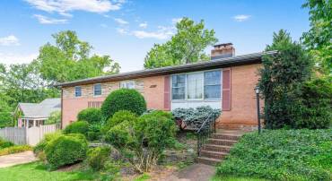 4901 ASHBY ST NW, WASHINGTON, District Of Columbia 20007, 3 Bedrooms Bedrooms, ,3 BathroomsBathrooms,Residential,For sale,4901 ASHBY ST NW,DCDC2209108 MLS # DCDC2209108