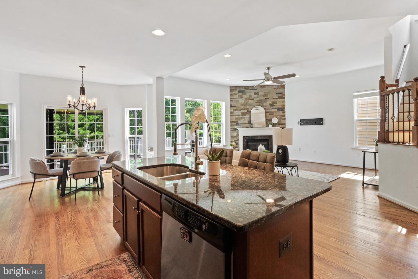 42262 SAND PINE PL, CHANTILLY, Virginia 20152, 5 Bedrooms Bedrooms, ,4 BathroomsBathrooms,Residential,For sale,42262 SAND PINE PL,VALO2101356 MLS # VALO2101356