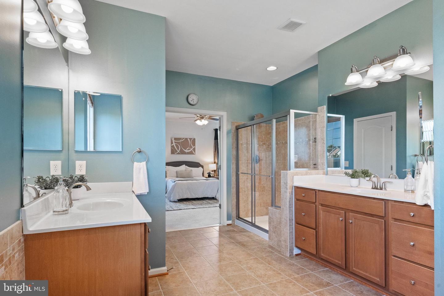 42262 SAND PINE PL, CHANTILLY, Virginia 20152, 5 Bedrooms Bedrooms, ,4 BathroomsBathrooms,Residential,For sale,42262 SAND PINE PL,VALO2101356 MLS # VALO2101356