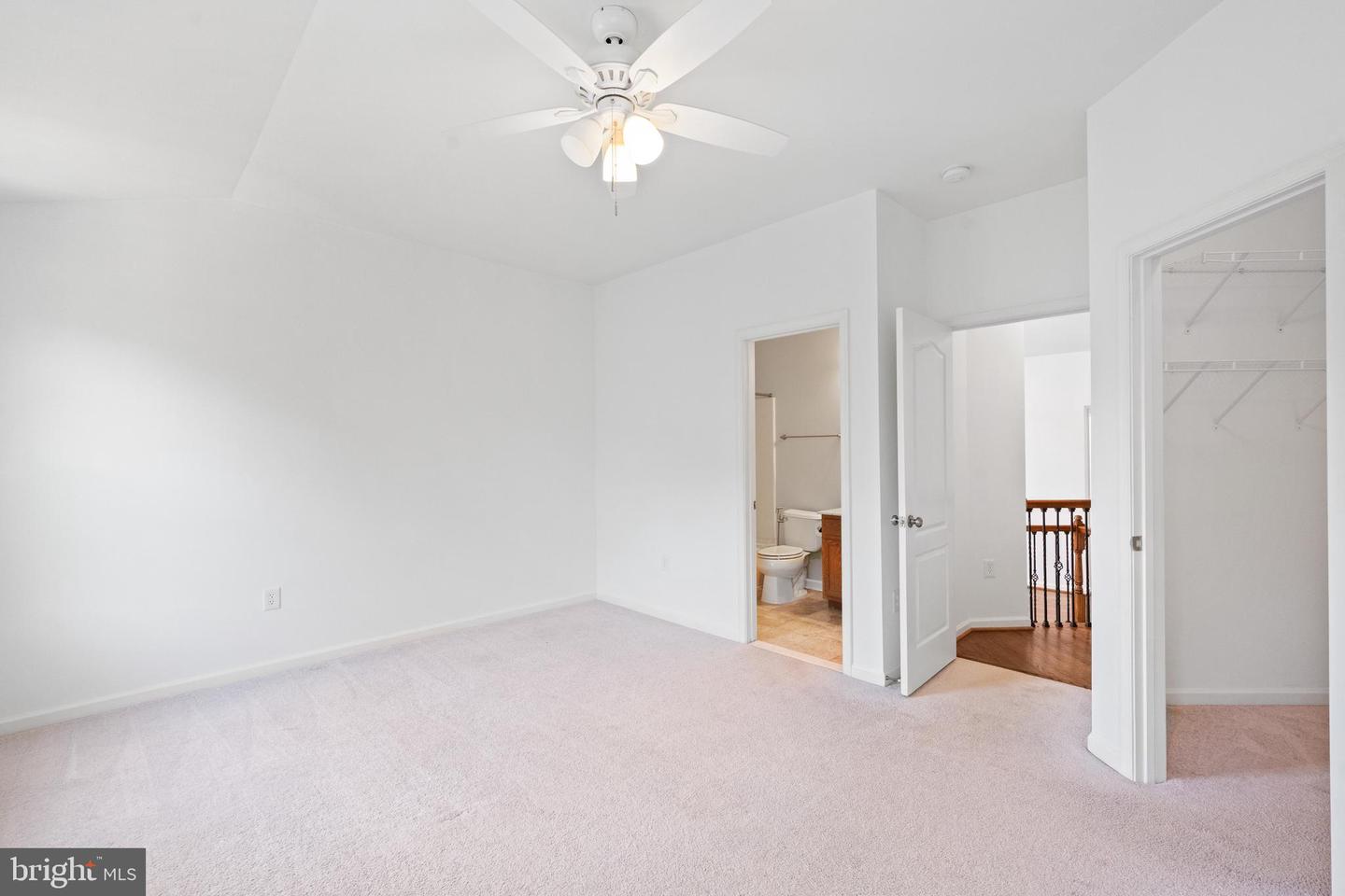 42262 SAND PINE PL, CHANTILLY, Virginia 20152, 5 Bedrooms Bedrooms, ,4 BathroomsBathrooms,Residential,For sale,42262 SAND PINE PL,VALO2101356 MLS # VALO2101356