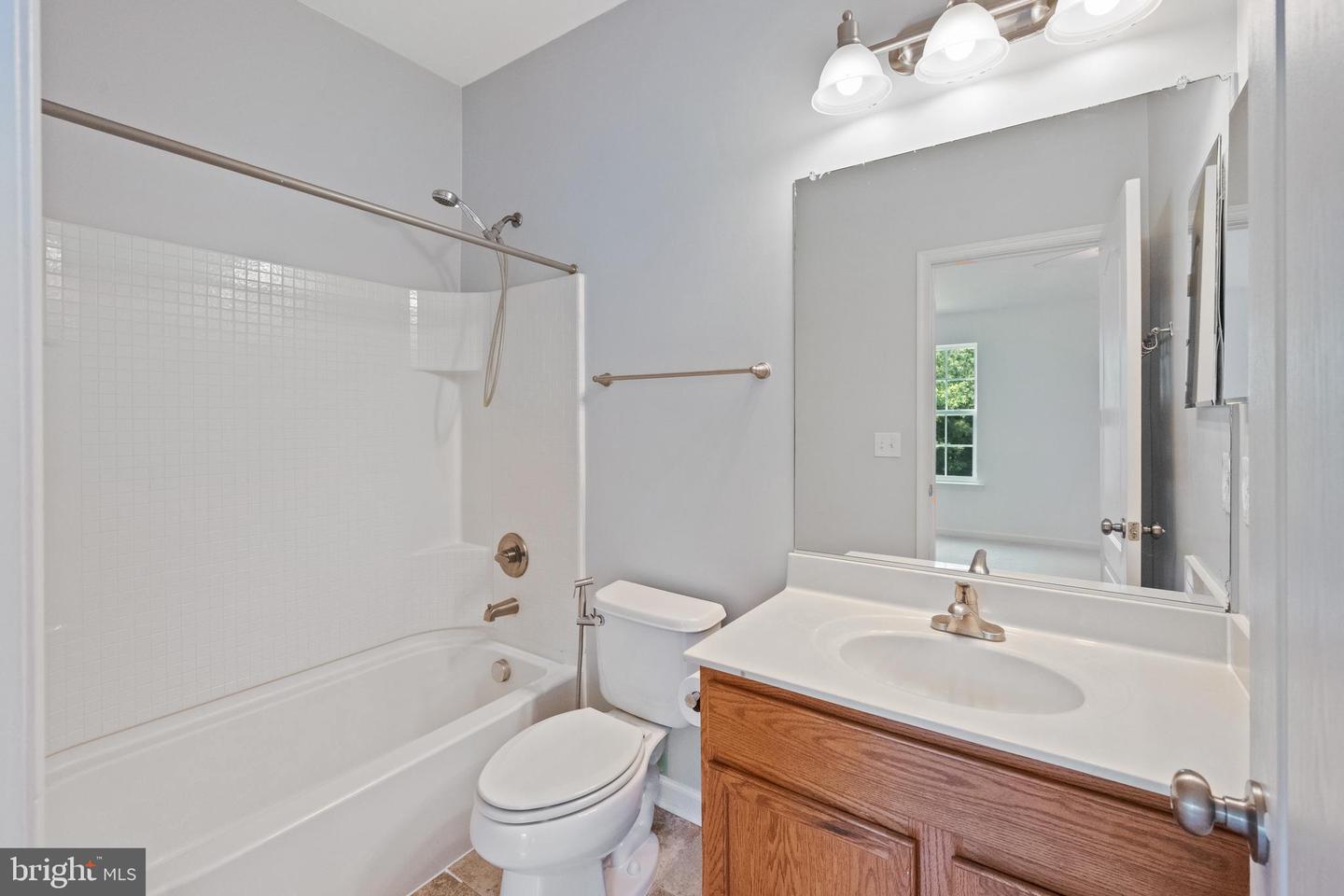 42262 SAND PINE PL, CHANTILLY, Virginia 20152, 5 Bedrooms Bedrooms, ,4 BathroomsBathrooms,Residential,For sale,42262 SAND PINE PL,VALO2101356 MLS # VALO2101356