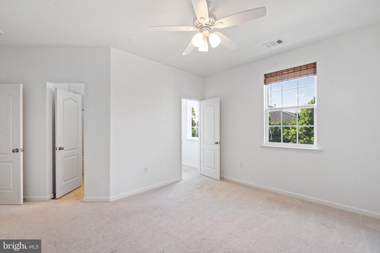 42262 SAND PINE PL, CHANTILLY, Virginia 20152, 5 Bedrooms Bedrooms, ,4 BathroomsBathrooms,Residential,For sale,42262 SAND PINE PL,VALO2101356 MLS # VALO2101356