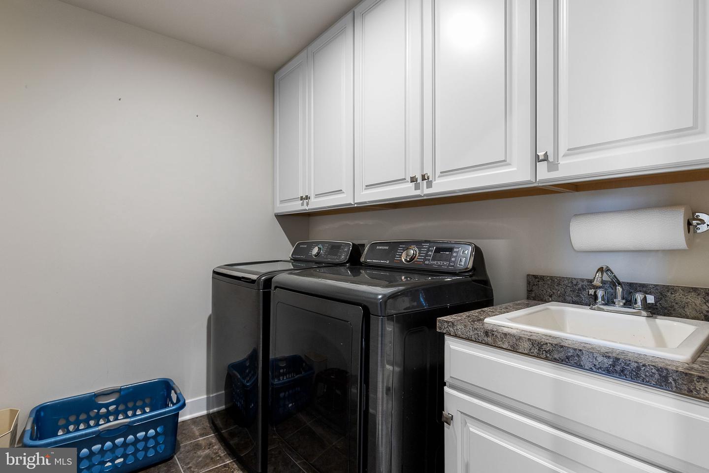 7736 WARRENTON CHASE DR, WARRENTON, Virginia 20187, 5 Bedrooms Bedrooms, ,3 BathroomsBathrooms,Residential,For sale,7736 WARRENTON CHASE DR,VAFQ2017366 MLS # VAFQ2017366
