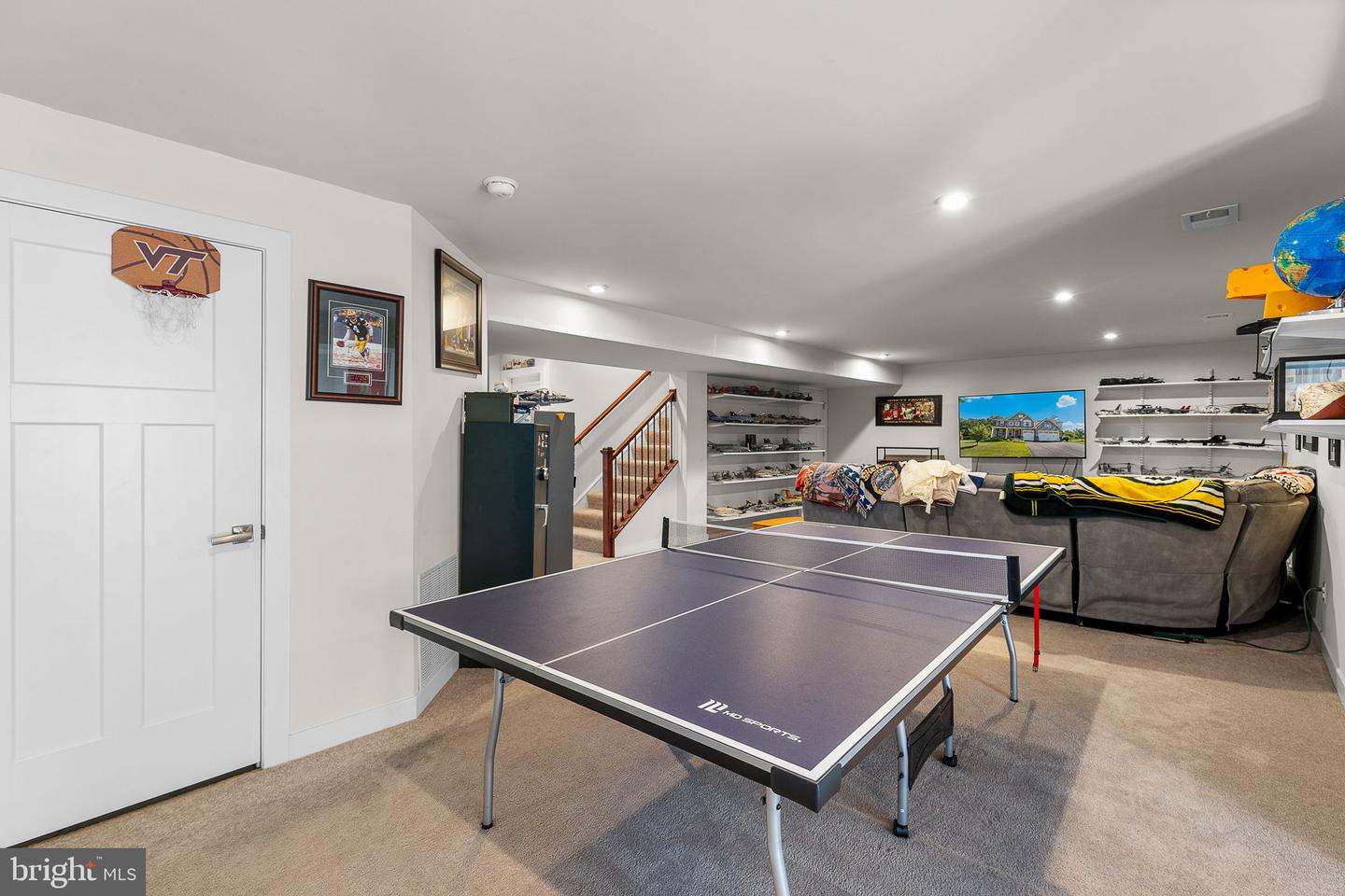 7736 WARRENTON CHASE DR, WARRENTON, Virginia 20187, 5 Bedrooms Bedrooms, ,3 BathroomsBathrooms,Residential,For sale,7736 WARRENTON CHASE DR,VAFQ2017366 MLS # VAFQ2017366