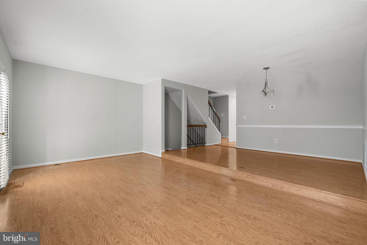 3321 BUCKEYE LN, FAIRFAX, Virginia 22033, 3 Bedrooms Bedrooms, ,3 BathroomsBathrooms,Residential,For sale,3321 BUCKEYE LN,VAFX2253936 MLS # VAFX2253936