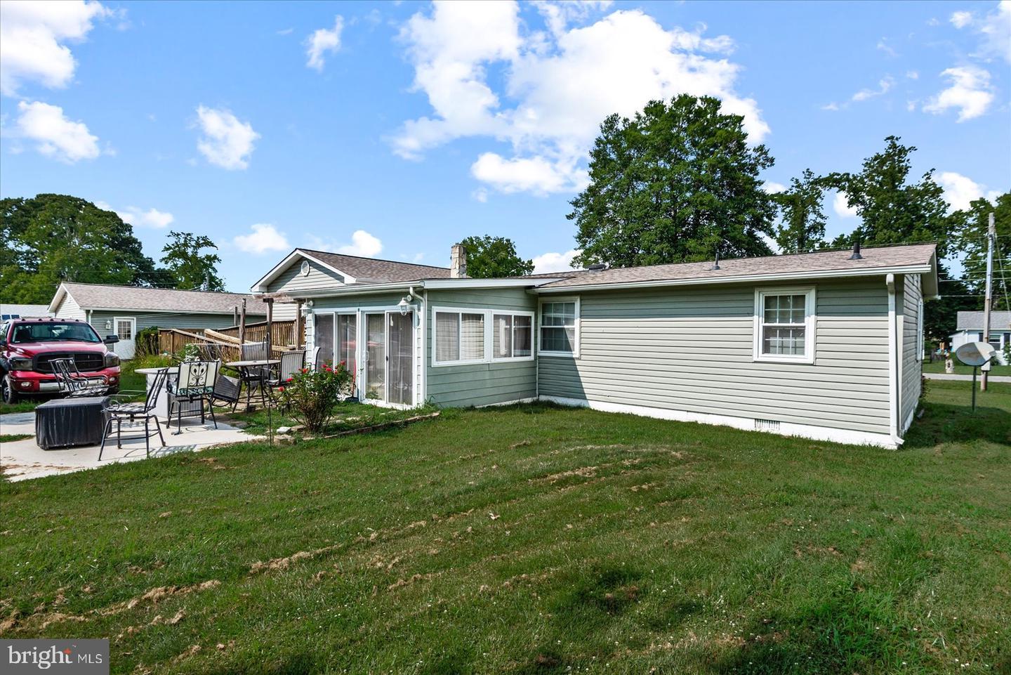 190 BLACKWELL RD, COLONIAL BEACH, Virginia 22443, 3 Bedrooms Bedrooms, 7 Rooms Rooms,2 BathroomsBathrooms,Residential,For sale,190 BLACKWELL RD,VAWE2009256 MLS # VAWE2009256