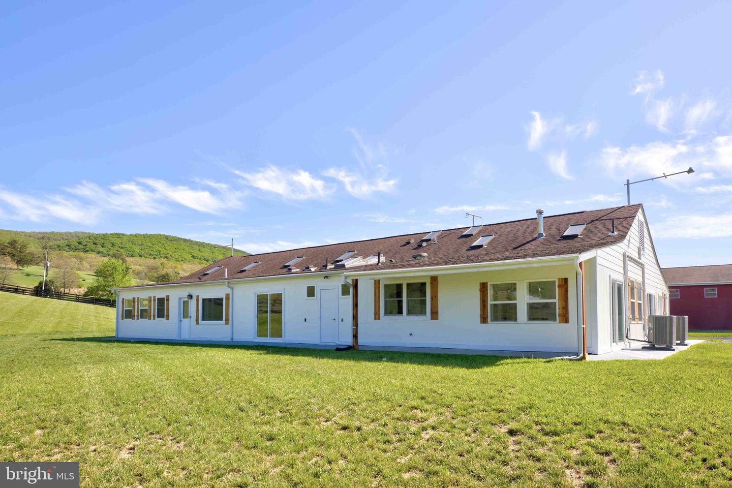 1565 SEVEN FOUNTAINS, FORT VALLEY, Virginia 22652, 6 Bedrooms Bedrooms, 11 Rooms Rooms,3 BathroomsBathrooms,Farm,For sale,1565 SEVEN FOUNTAINS,VASH2011292 MLS # VASH2011292