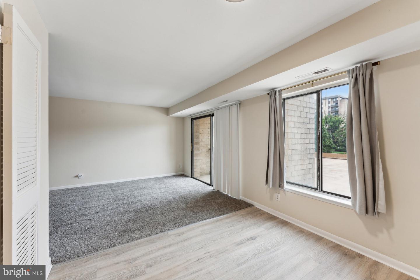 3100 S MANCHESTER ST #323, FALLS CHURCH, Virginia 22044, 1 Bedroom Bedrooms, ,1 BathroomBathrooms,Residential,For sale,3100 S MANCHESTER ST #323,VAFX2254556 MLS # VAFX2254556