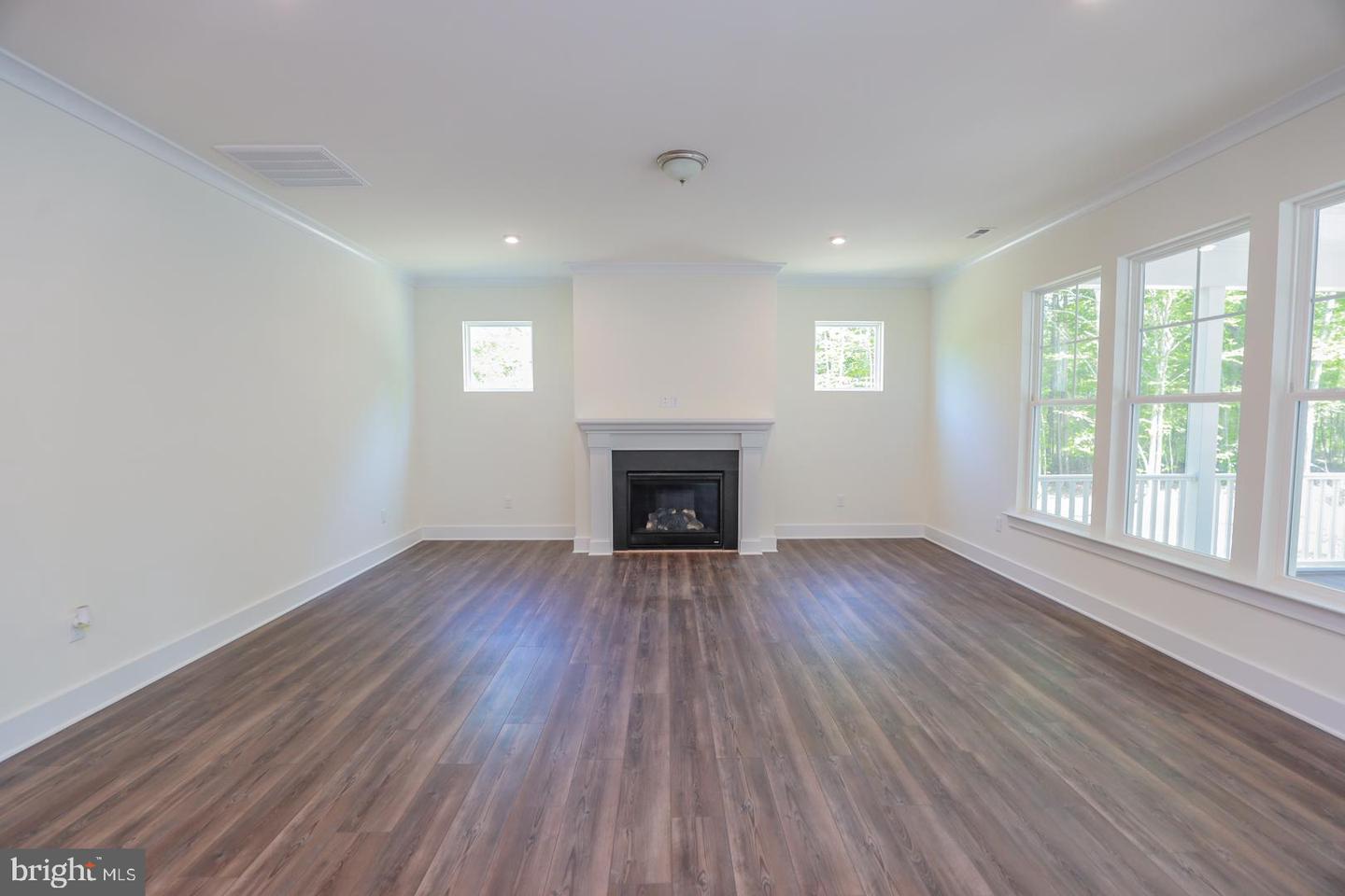 3101 ROCKETTS RIDGE CT, SANDY HOOK, Virginia 23153, 4 Bedrooms Bedrooms, 7 Rooms Rooms,3 BathroomsBathrooms,Residential,For sale,3101 ROCKETTS RIDGE CT,VAGO2000378 MLS # VAGO2000378