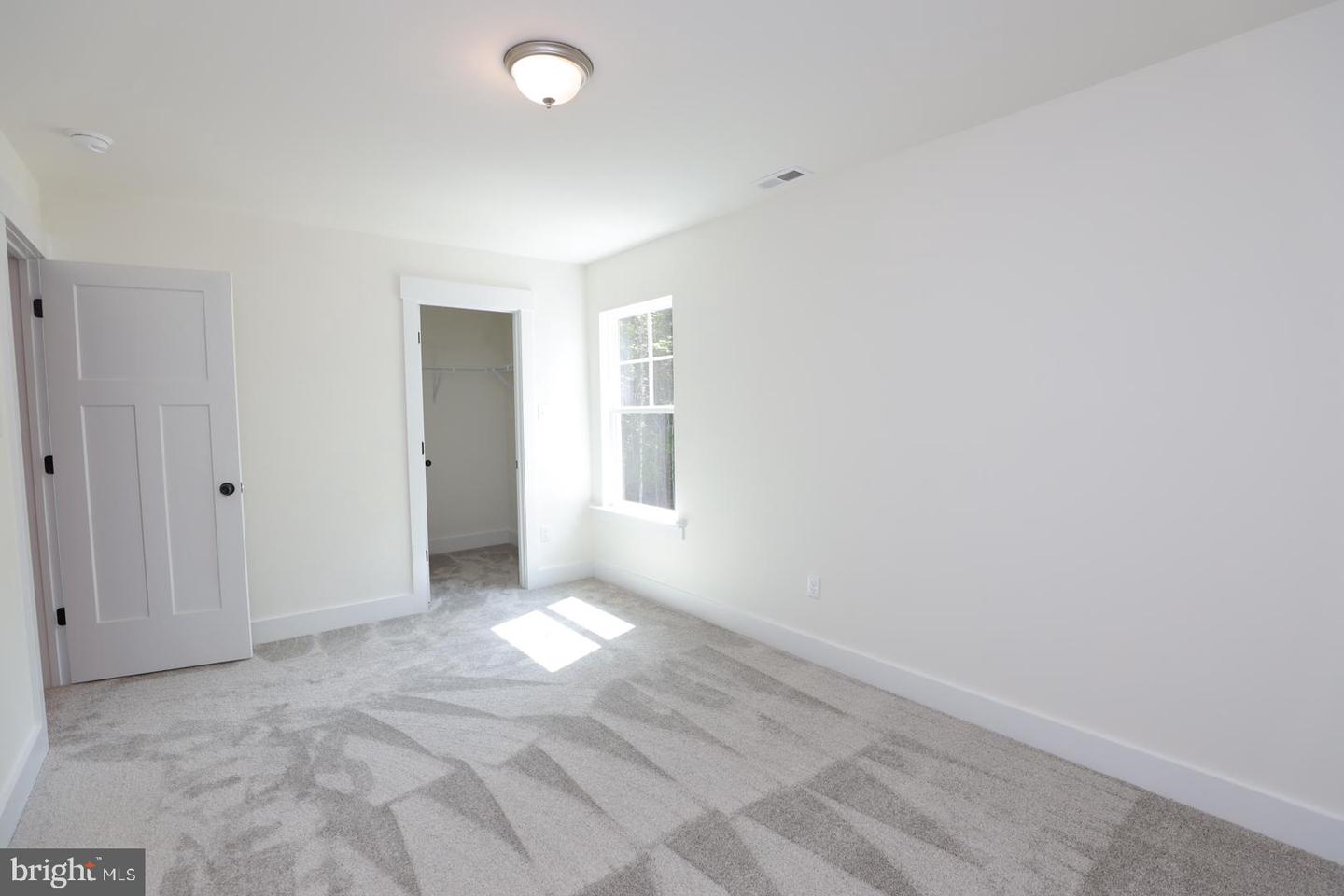 3101 ROCKETTS RIDGE CT, SANDY HOOK, Virginia 23153, 4 Bedrooms Bedrooms, 7 Rooms Rooms,3 BathroomsBathrooms,Residential,For sale,3101 ROCKETTS RIDGE CT,VAGO2000378 MLS # VAGO2000378