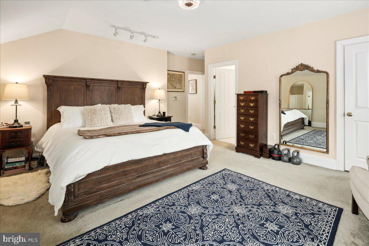 6407 13TH ST, ALEXANDRIA, Virginia 22307, 3 Bedrooms Bedrooms, ,2 BathroomsBathrooms,Residential,For sale,6407 13TH ST,VAFX2254628 MLS # VAFX2254628