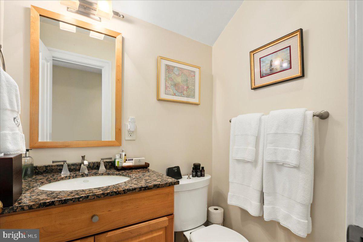6407 13TH ST, ALEXANDRIA, Virginia 22307, 3 Bedrooms Bedrooms, ,2 BathroomsBathrooms,Residential,For sale,6407 13TH ST,VAFX2254628 MLS # VAFX2254628