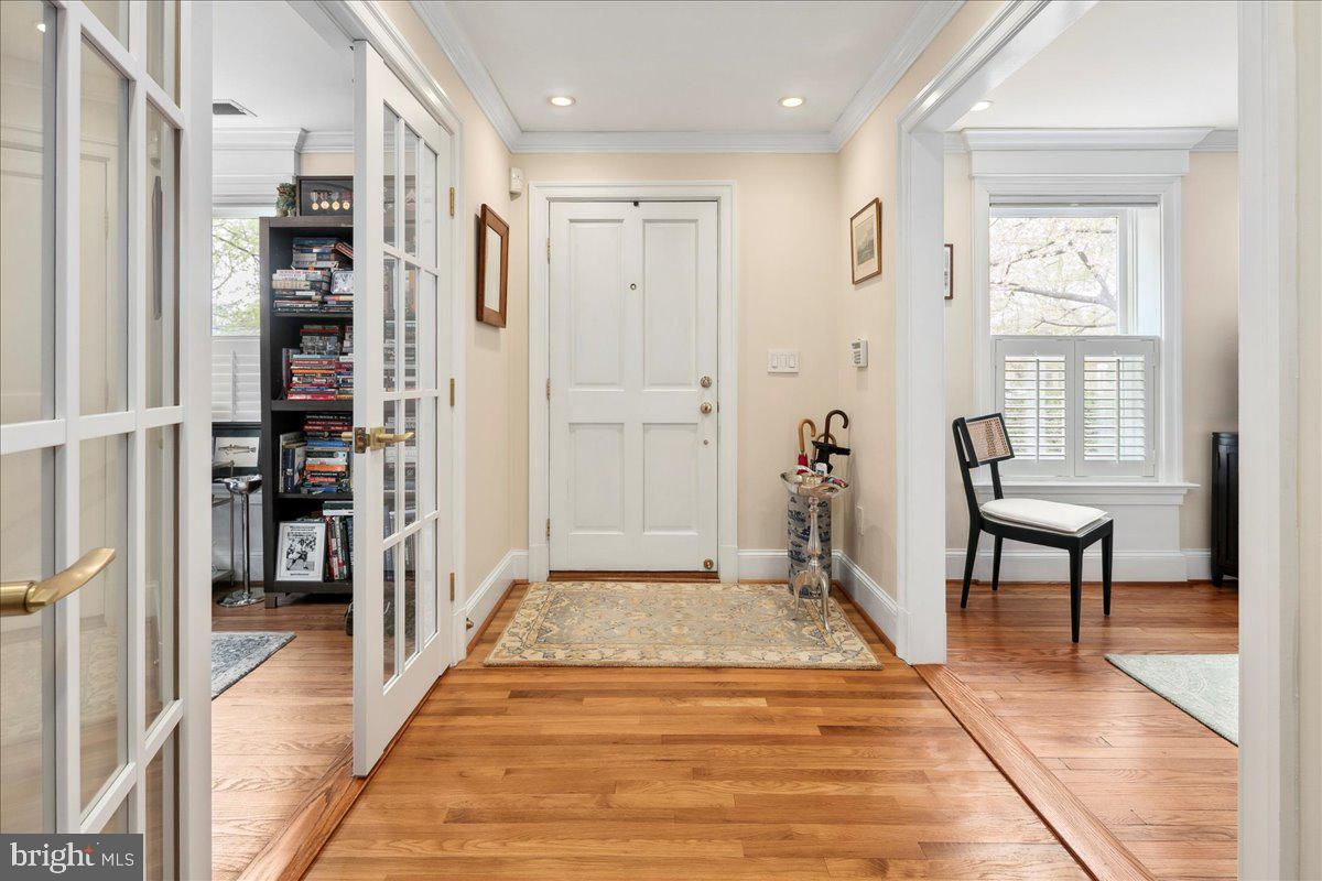 6407 13TH ST, ALEXANDRIA, Virginia 22307, 3 Bedrooms Bedrooms, ,2 BathroomsBathrooms,Residential,For sale,6407 13TH ST,VAFX2254628 MLS # VAFX2254628