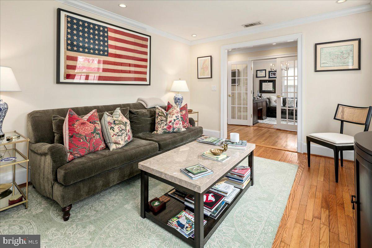 6407 13TH ST, ALEXANDRIA, Virginia 22307, 3 Bedrooms Bedrooms, ,2 BathroomsBathrooms,Residential,For sale,6407 13TH ST,VAFX2254628 MLS # VAFX2254628