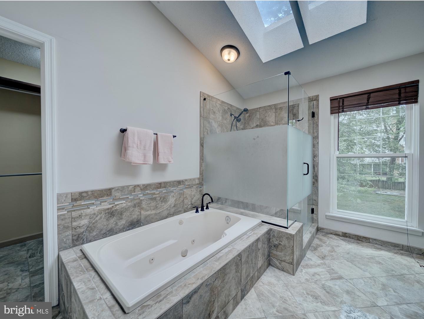 7010 GREEN SPRING LN, ALEXANDRIA, Virginia 22306, 4 Bedrooms Bedrooms, ,2 BathroomsBathrooms,Residential,For sale,7010 GREEN SPRING LN,VAFX2254630 MLS # VAFX2254630