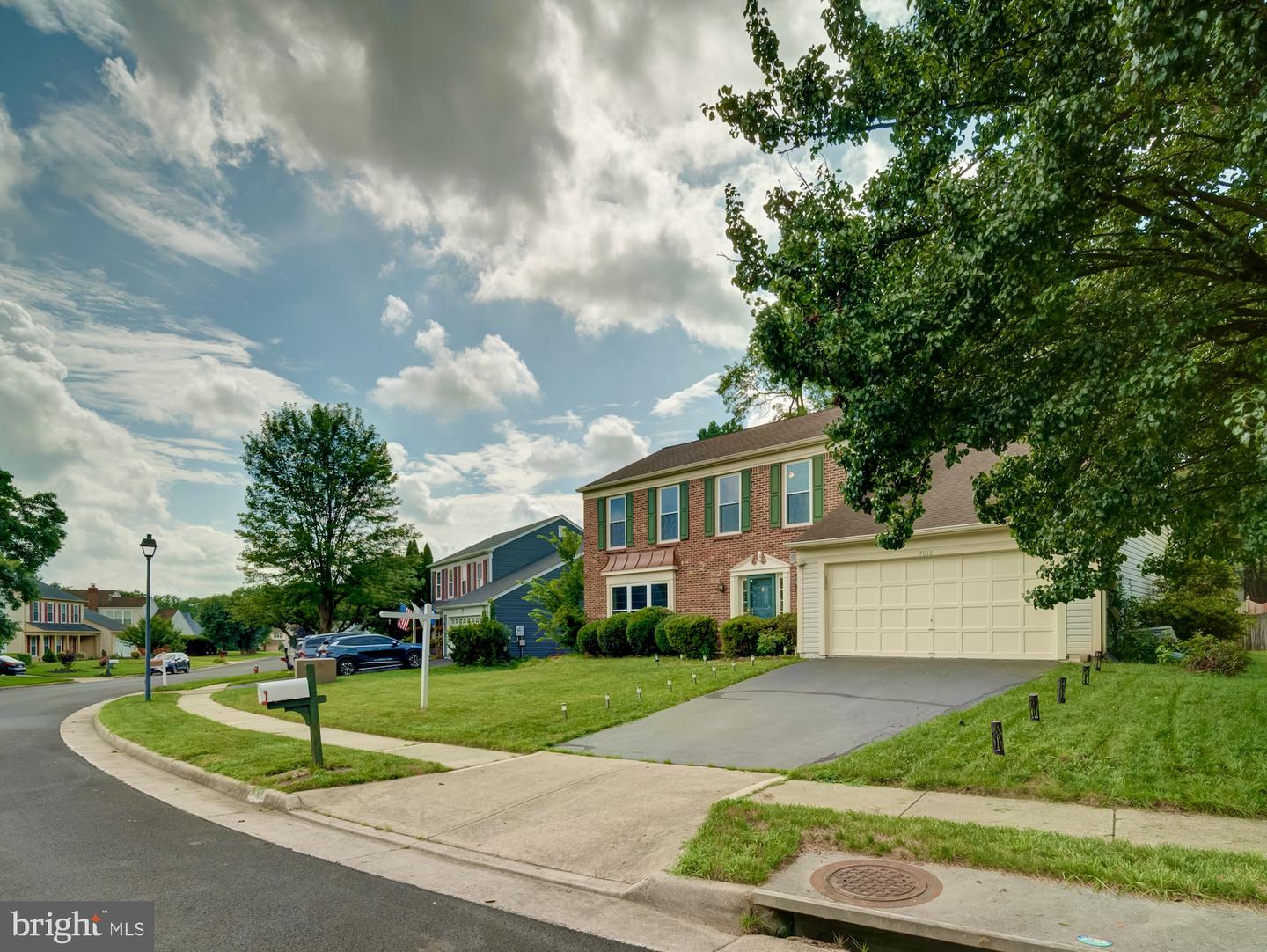 7010 GREEN SPRING LN, ALEXANDRIA, Virginia 22306, 4 Bedrooms Bedrooms, ,2 BathroomsBathrooms,Residential,For sale,7010 GREEN SPRING LN,VAFX2254630 MLS # VAFX2254630