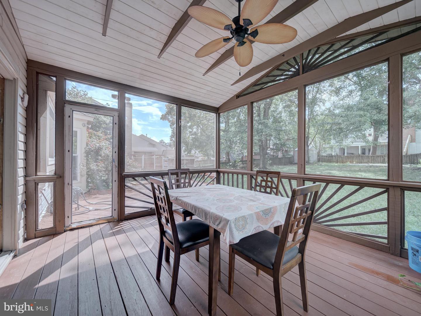 7010 GREEN SPRING LN, ALEXANDRIA, Virginia 22306, 4 Bedrooms Bedrooms, ,3 BathroomsBathrooms,Residential,For sale,7010 GREEN SPRING LN,VAFX2254630 MLS # VAFX2254630