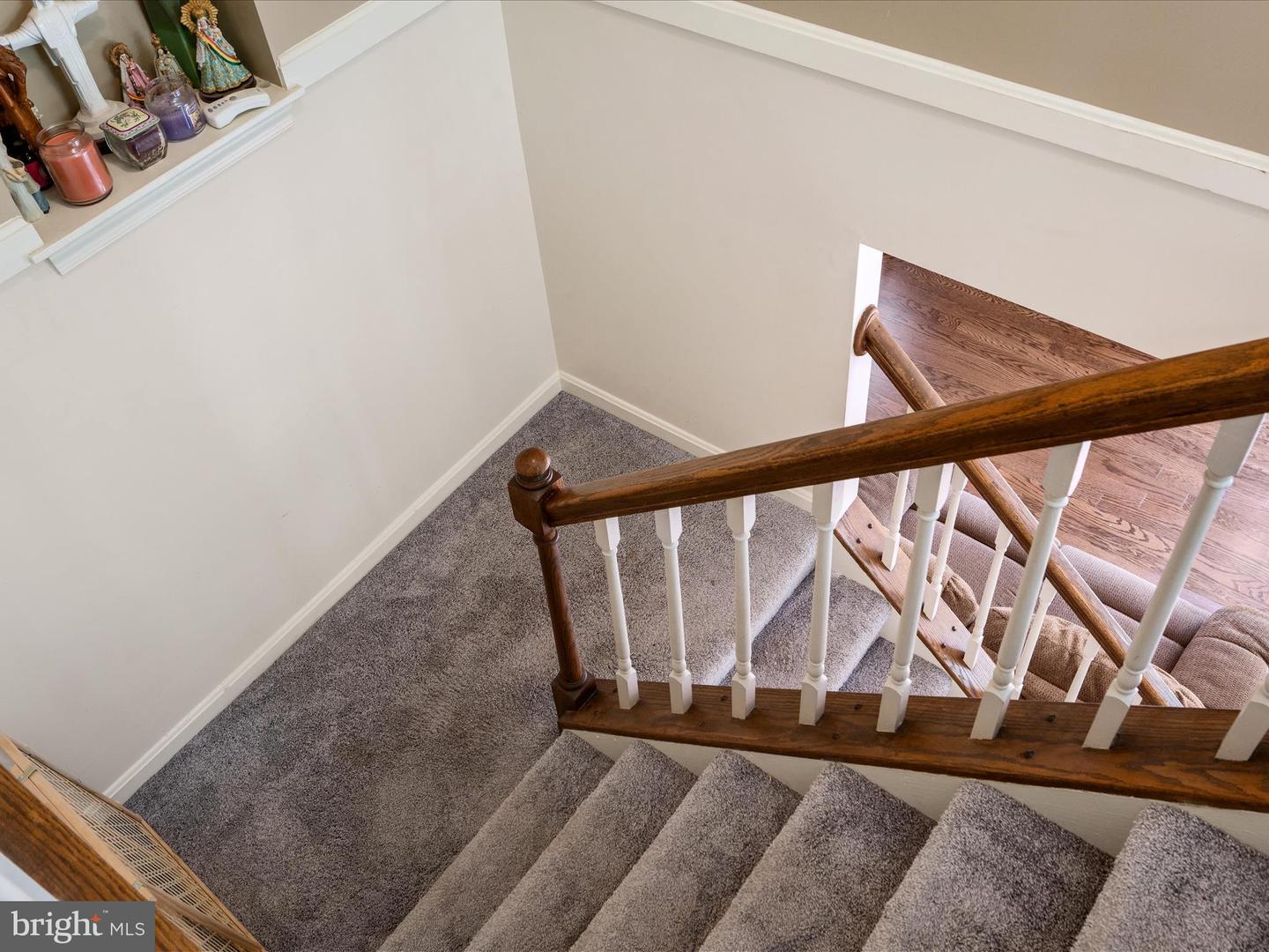 33 PEPPER TREE CT, WARRENTON, Virginia 20186, 3 Bedrooms Bedrooms, ,3 BathroomsBathrooms,Residential,For sale,33 PEPPER TREE CT,VAFQ2017390 MLS # VAFQ2017390