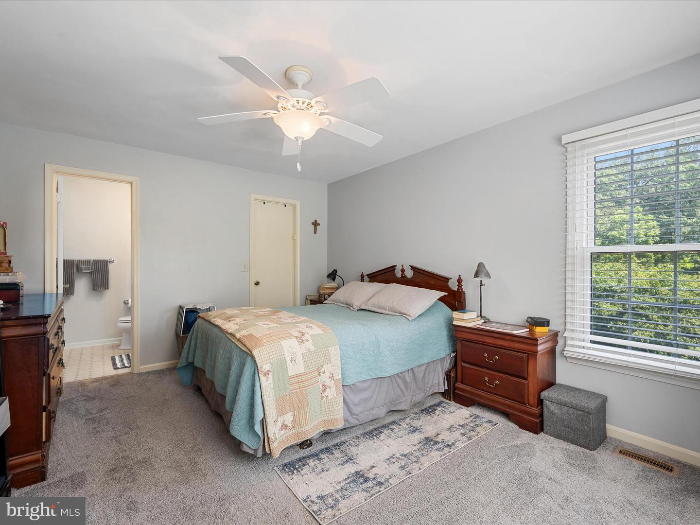 33 PEPPER TREE CT, WARRENTON, Virginia 20186, 3 Bedrooms Bedrooms, ,3 BathroomsBathrooms,Residential,For sale,33 PEPPER TREE CT,VAFQ2017390 MLS # VAFQ2017390