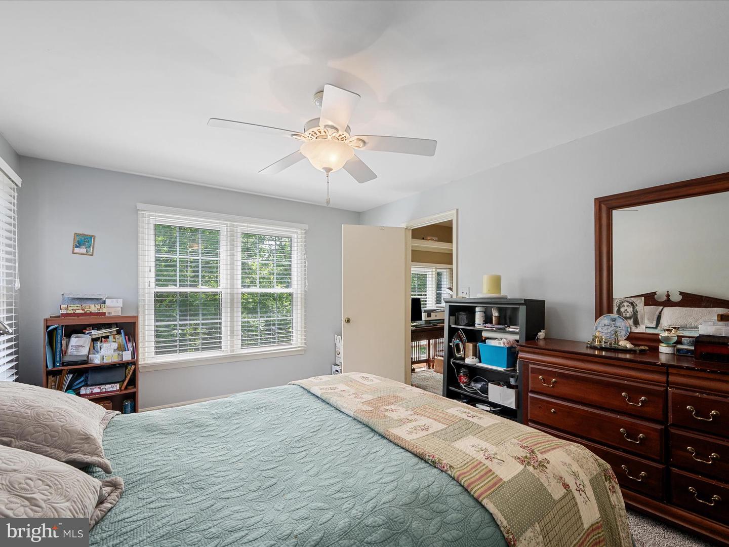 33 PEPPER TREE CT, WARRENTON, Virginia 20186, 3 Bedrooms Bedrooms, ,3 BathroomsBathrooms,Residential,For sale,33 PEPPER TREE CT,VAFQ2017390 MLS # VAFQ2017390