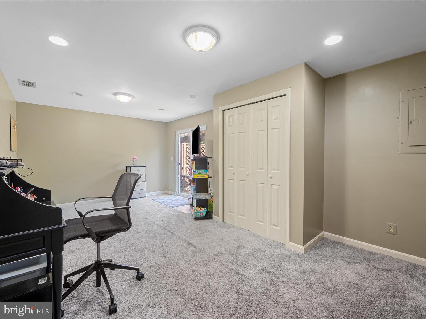33 PEPPER TREE CT, WARRENTON, Virginia 20186, 3 Bedrooms Bedrooms, ,3 BathroomsBathrooms,Residential,For sale,33 PEPPER TREE CT,VAFQ2017390 MLS # VAFQ2017390
