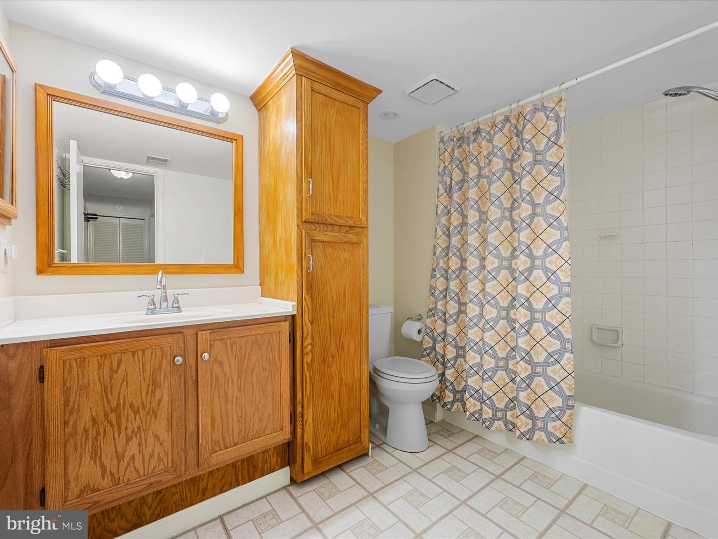 33 PEPPER TREE CT, WARRENTON, Virginia 20186, 3 Bedrooms Bedrooms, ,3 BathroomsBathrooms,Residential,For sale,33 PEPPER TREE CT,VAFQ2017390 MLS # VAFQ2017390