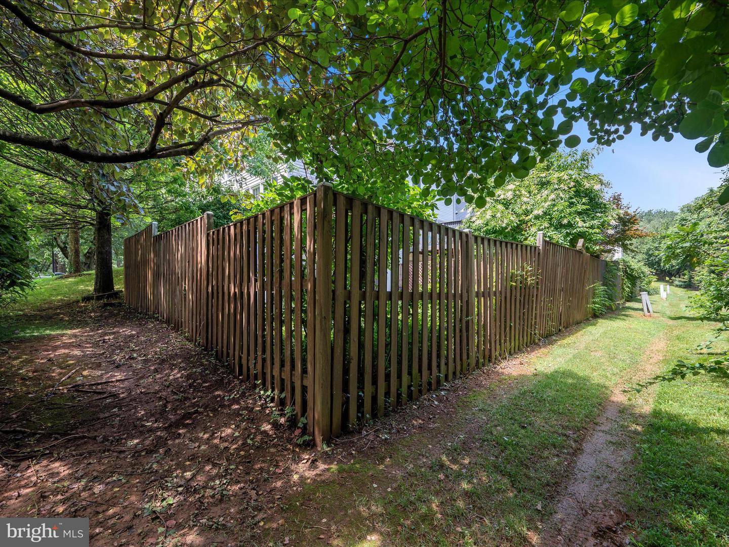 33 PEPPER TREE CT, WARRENTON, Virginia 20186, 3 Bedrooms Bedrooms, ,3 BathroomsBathrooms,Residential,For sale,33 PEPPER TREE CT,VAFQ2017390 MLS # VAFQ2017390