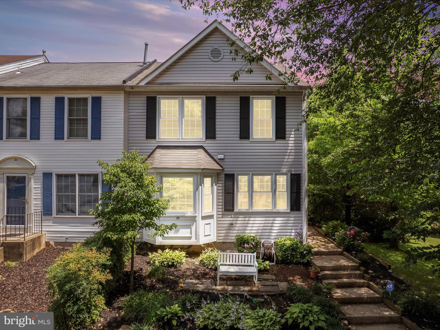 33 PEPPER TREE CT, WARRENTON, Virginia 20186, 3 Bedrooms Bedrooms, ,3 BathroomsBathrooms,Residential,For sale,33 PEPPER TREE CT,VAFQ2017390 MLS # VAFQ2017390