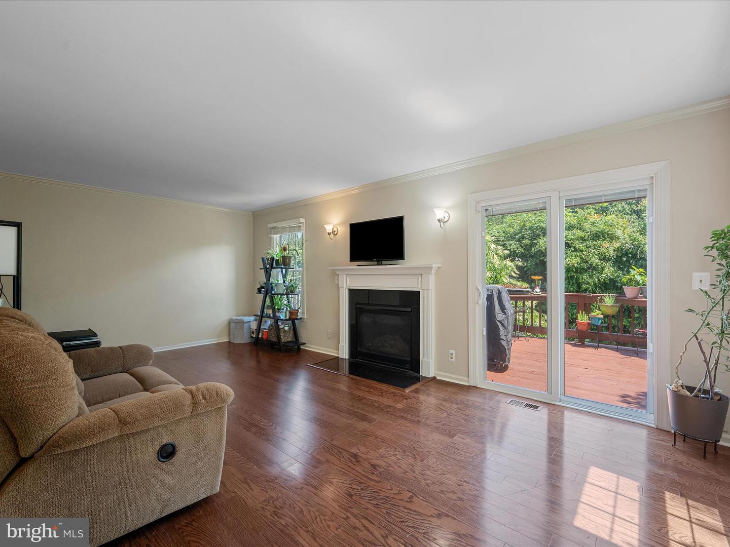 33 PEPPER TREE CT, WARRENTON, Virginia 20186, 3 Bedrooms Bedrooms, ,3 BathroomsBathrooms,Residential,For sale,33 PEPPER TREE CT,VAFQ2017390 MLS # VAFQ2017390