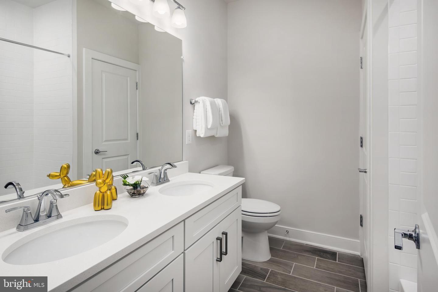 42735 CANNON CHAPEL DR, LEESBURG, Virginia 20176, 4 Bedrooms Bedrooms, ,3 BathroomsBathrooms,Residential,For sale,42735 CANNON CHAPEL DR,VALO2101626 MLS # VALO2101626