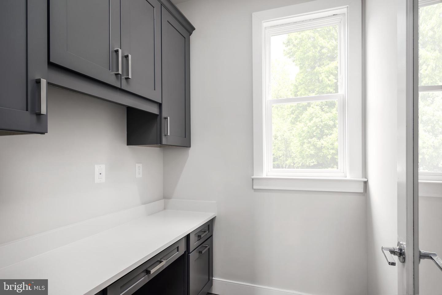42735 CANNON CHAPEL DR, LEESBURG, Virginia 20176, 4 Bedrooms Bedrooms, ,3 BathroomsBathrooms,Residential,For sale,42735 CANNON CHAPEL DR,VALO2101626 MLS # VALO2101626