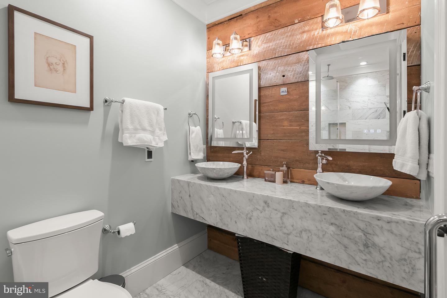 408 M ST NW #3, WASHINGTON, District Of Columbia 20001, 2 Bedrooms Bedrooms, ,2 BathroomsBathrooms,Residential,For sale,408 M ST NW #3,DCDC2209692 MLS # DCDC2209692