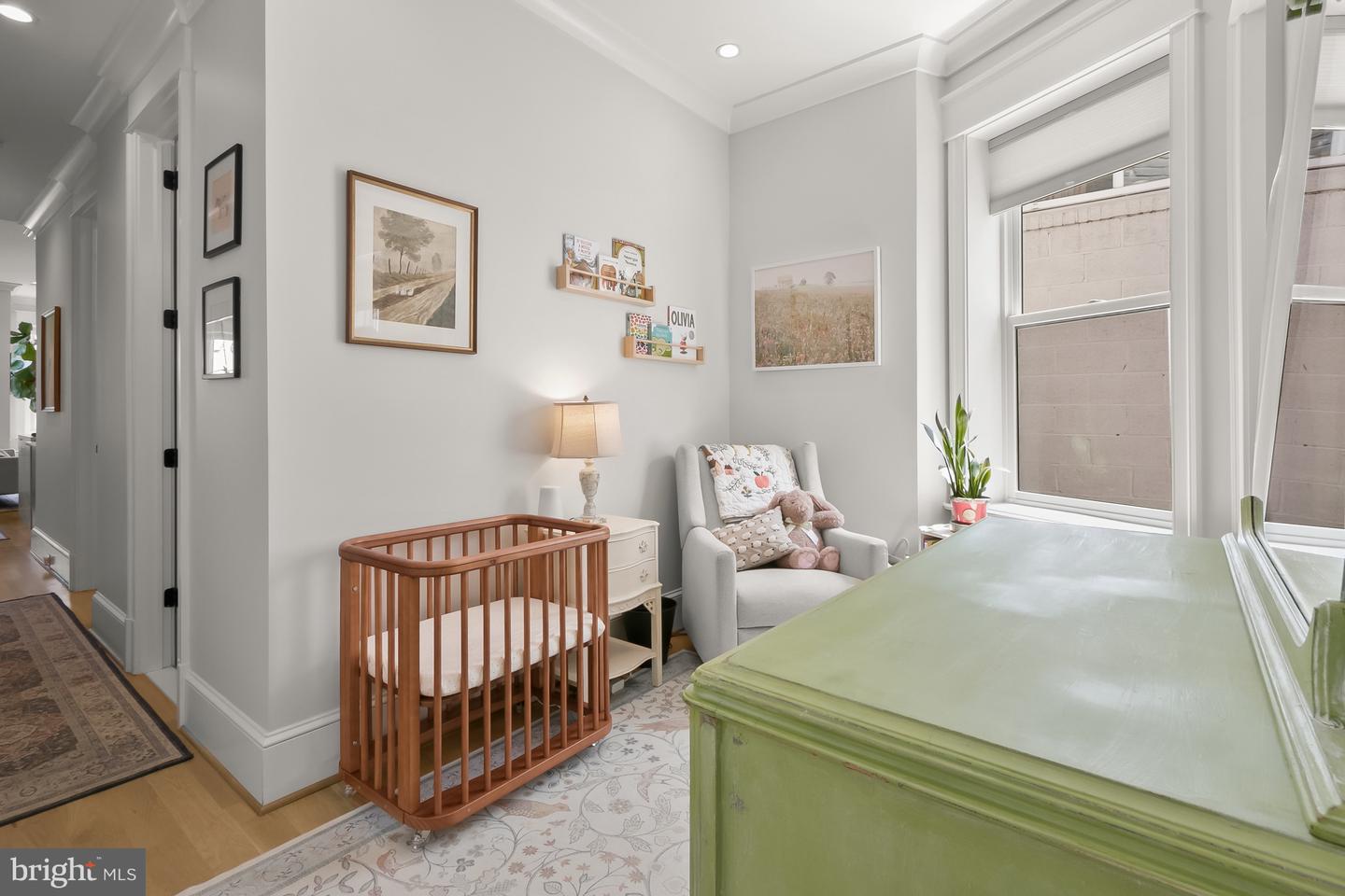 408 M ST NW #3, WASHINGTON, District Of Columbia 20001, 2 Bedrooms Bedrooms, ,2 BathroomsBathrooms,Residential,For sale,408 M ST NW #3,DCDC2209692 MLS # DCDC2209692