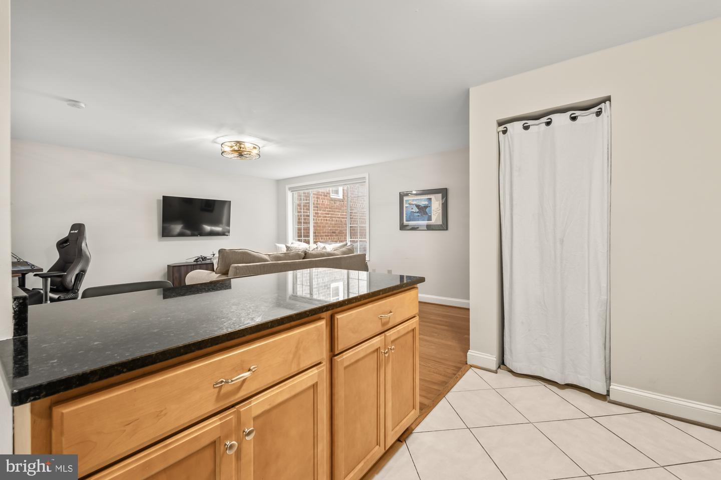 718 PARK RD NW #3, WASHINGTON, District Of Columbia 20010, 1 Bedroom Bedrooms, ,1 BathroomBathrooms,Residential,For sale,718 PARK RD NW #3,DCDC2209702 MLS # DCDC2209702