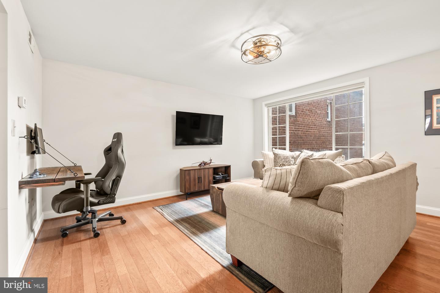 718 PARK RD NW #3, WASHINGTON, District Of Columbia 20010, 1 Bedroom Bedrooms, ,1 BathroomBathrooms,Residential,For sale,718 PARK RD NW #3,DCDC2209702 MLS # DCDC2209702