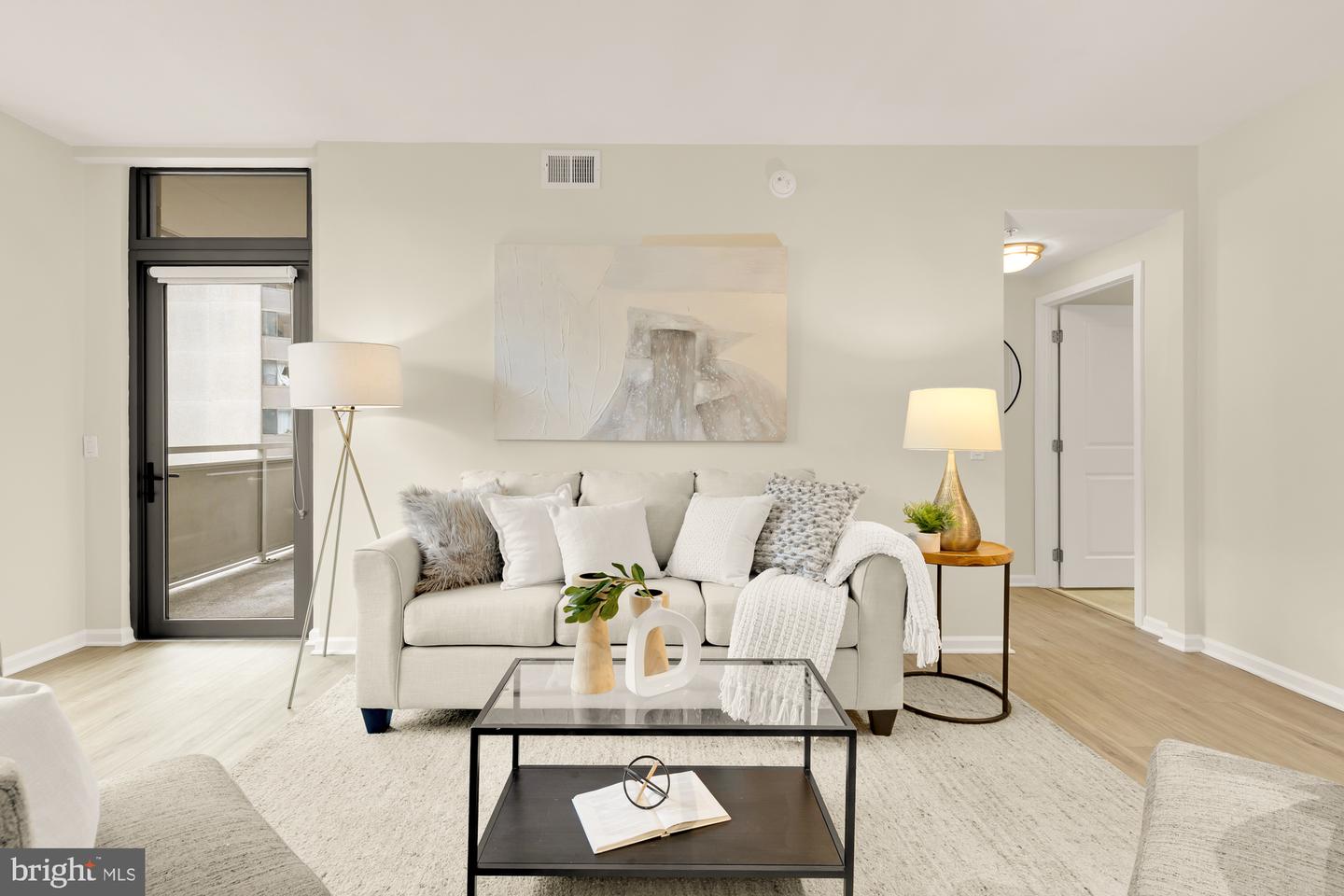 440 L ST NW #311, WASHINGTON, District Of Columbia 20001, 2 Bedrooms Bedrooms, ,2 BathroomsBathrooms,Residential,For sale,440 L ST NW #311,DCDC2209714 MLS # DCDC2209714