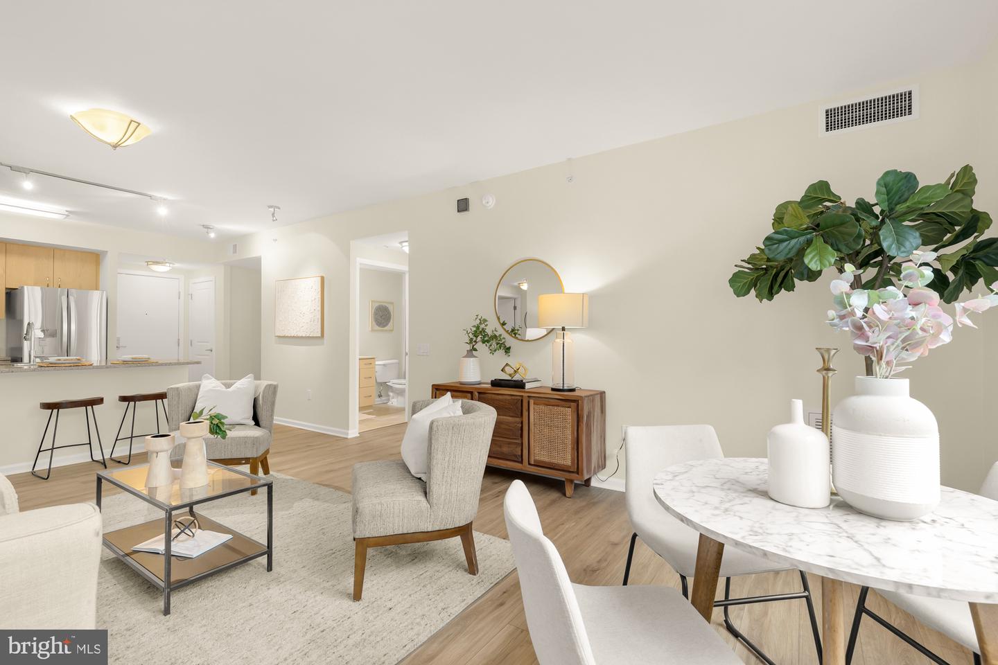 440 L ST NW #311, WASHINGTON, District Of Columbia 20001, 2 Bedrooms Bedrooms, ,2 BathroomsBathrooms,Residential,For sale,440 L ST NW #311,DCDC2209714 MLS # DCDC2209714