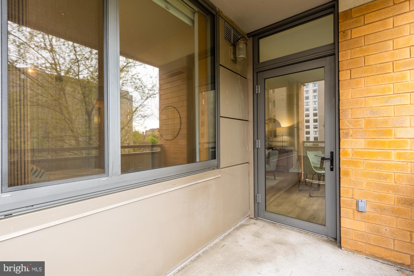 440 L ST NW #311, WASHINGTON, District Of Columbia 20001, 2 Bedrooms Bedrooms, ,2 BathroomsBathrooms,Residential,For sale,440 L ST NW #311,DCDC2209714 MLS # DCDC2209714